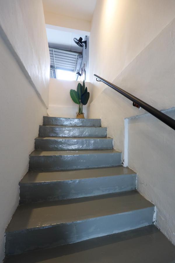 Cozy Homestay With Karaoke System & Pool Table Kuala Lumpur Ngoại thất bức ảnh