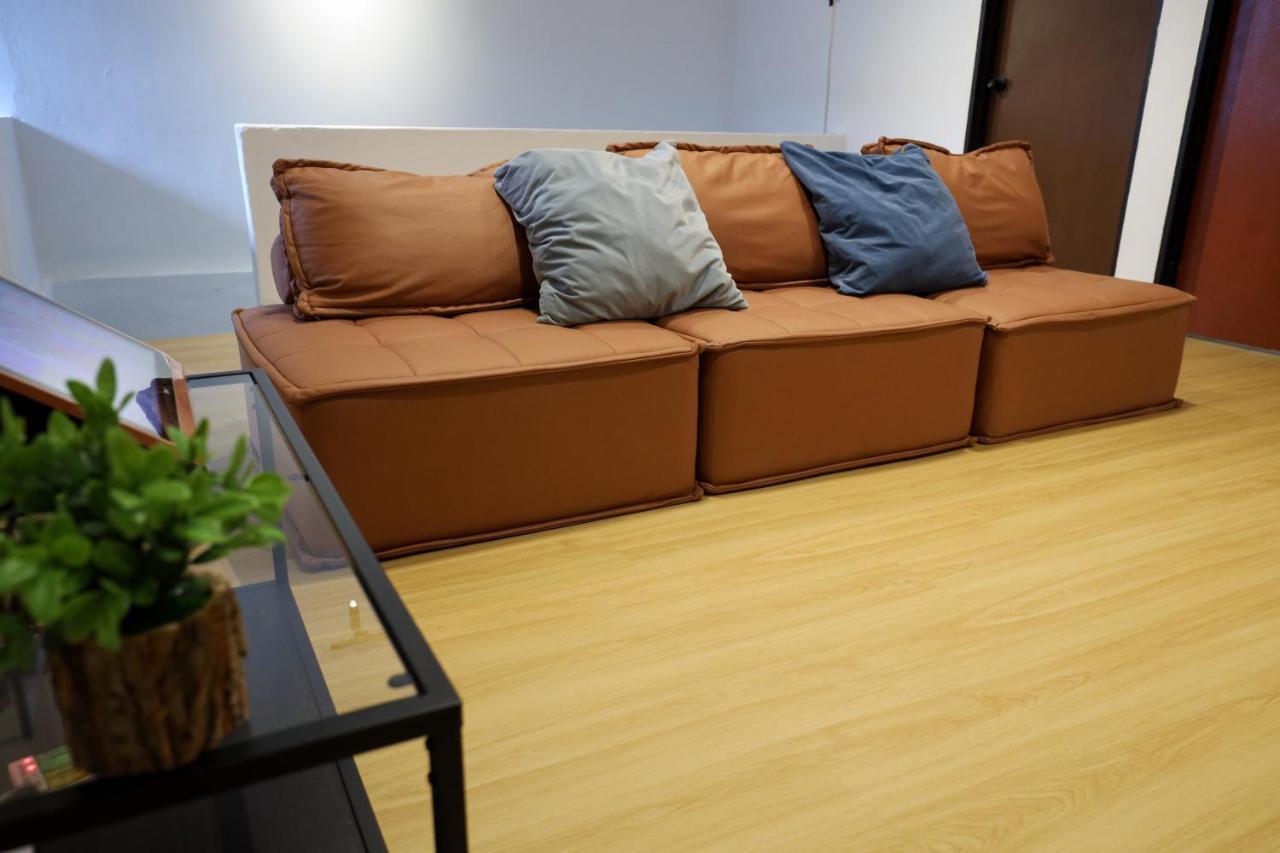 Cozy Homestay With Karaoke System & Pool Table Kuala Lumpur Ngoại thất bức ảnh